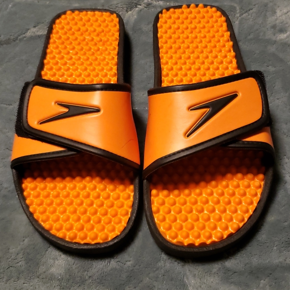 Speedo slides